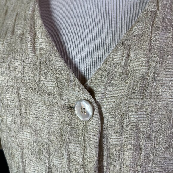 Modyva Fits Small Short Sleeve Cream Jacket Textured *Flaw - Picture 5 of 11